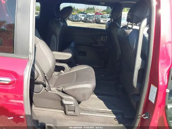 5TDDRKEC6RS181167 2024 TOYOTA SIENNA - Image 8