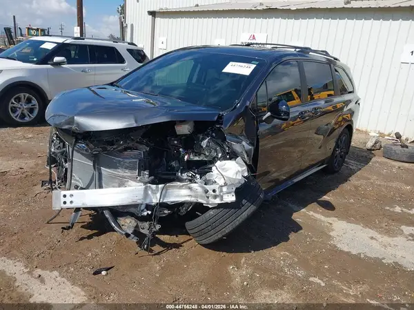 5TDDRKEC6SS280044 2025 TOYOTA SIENNA - Image 2