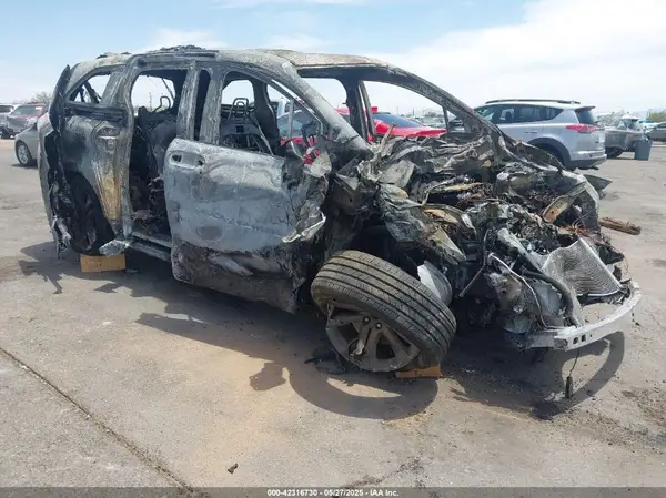 5TDDRKEC7SS229054 2025 TOYOTA SIENNA - Image 1
