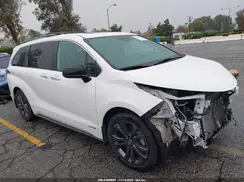 5TDDRKEC8MS065770 2021 TOYOTA SIENNA