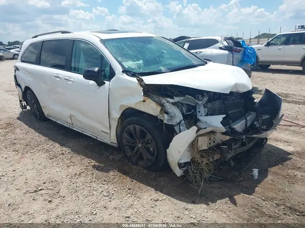 5TDDRKECXMS004131 2021 TOYOTA SIENNA - Image 1