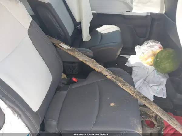 5TDDRKECXMS004131 2021 TOYOTA SIENNA - Image 8