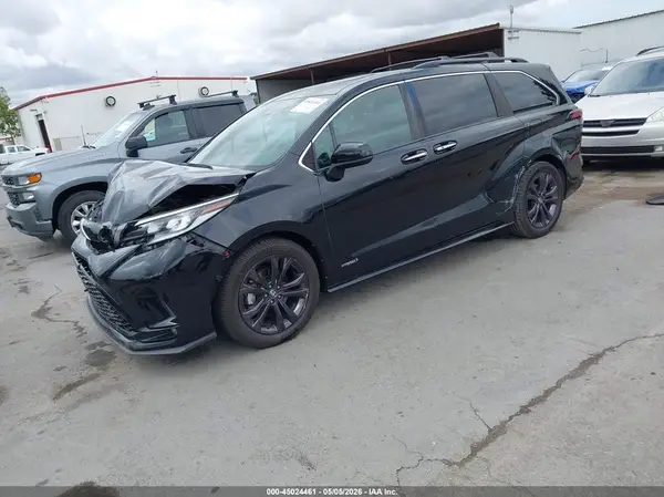 5TDDRKECXMS054950 2021 TOYOTA SIENNA - Image 2