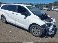 5TDDSKFC0PS093666 2023 TOYOTA SIENNA