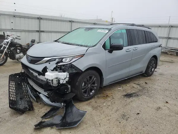 5TDDSKFC1RS121252 2024 TOYOTA SIENNA - Image 1