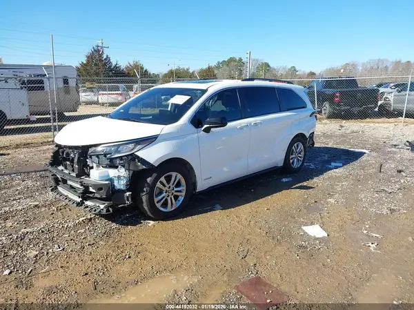 5TDDSKFC2MS018463 2021 TOYOTA SIENNA - Image 2