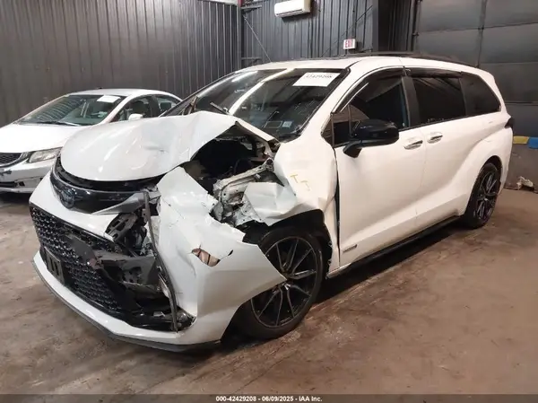 5TDDSKFC2MS020455 2021 TOYOTA SIENNA - Image 2