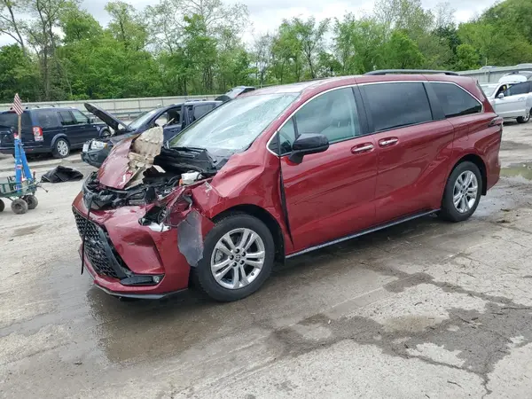 5TDDSKFC2NS057474 2022 TOYOTA SIENNA - Image 1