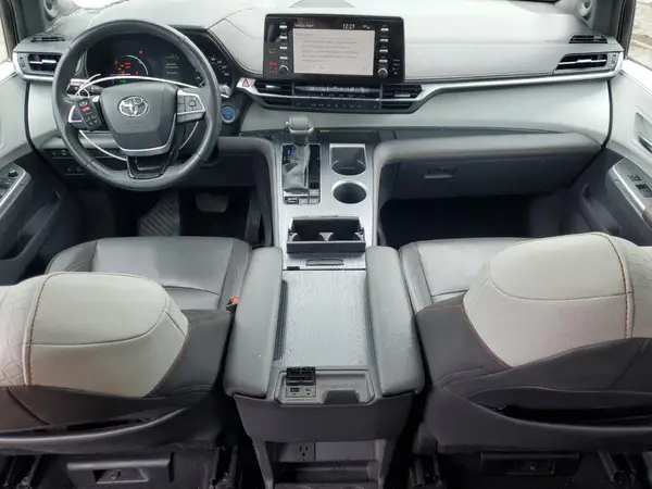 5TDDSKFC2NS057474 2022 TOYOTA SIENNA - Image 8