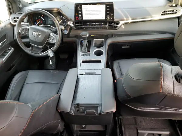 5TDDSKFC2RS114018 2024 TOYOTA SIENNA - Image 8