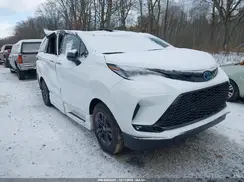 5TDDSKFC3SS167655 2025 TOYOTA SIENNA