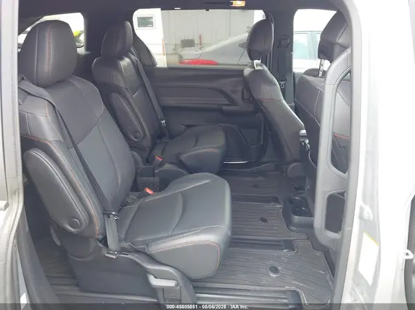 5TDDSKFC4MS011045 2021 TOYOTA SIENNA - Image 8