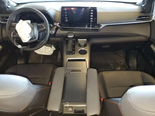 5TDDSKFC4PS108010 2023 TOYOTA SIENNA - Image 8