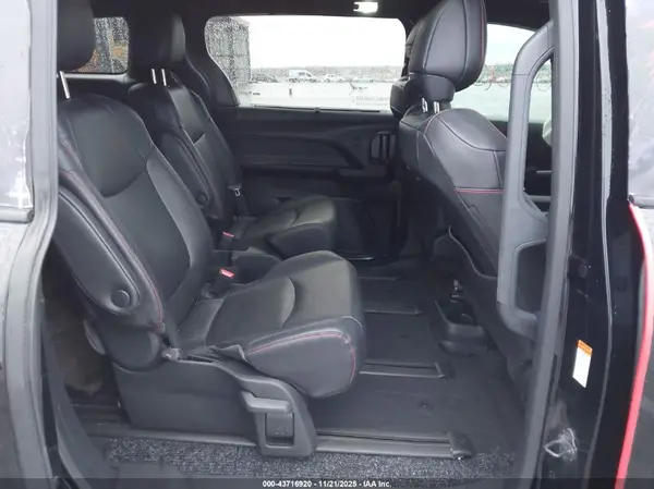 5TDDSKFC4SS181659 2025 TOYOTA SIENNA - Image 8
