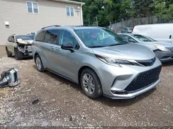 5TDDSKFC5NS042788 2022 TOYOTA SIENNA