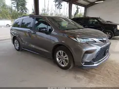 5TDDSKFC5NS060496 2022 TOYOTA SIENNA