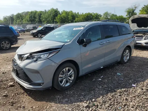 5TDDSKFC5PS104208 2023 TOYOTA SIENNA - Image 1
