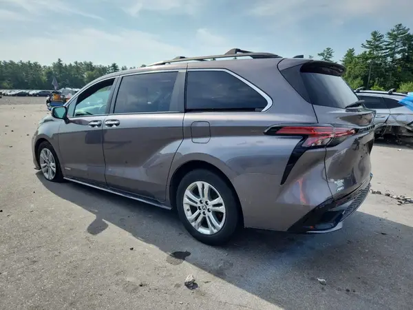 5TDDSKFC6MS004209 2021 TOYOTA SIENNA - Image 2