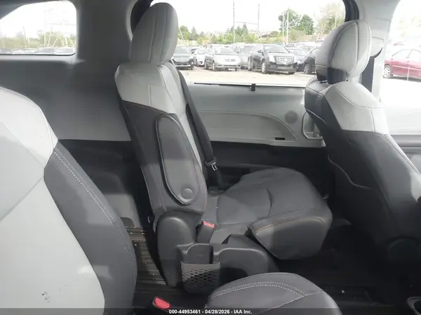 5TDDSKFC6PS084258 2023 TOYOTA SIENNA - Image 8