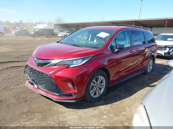 5TDDSKFC7MS020354 2021 TOYOTA SIENNA - Image 2