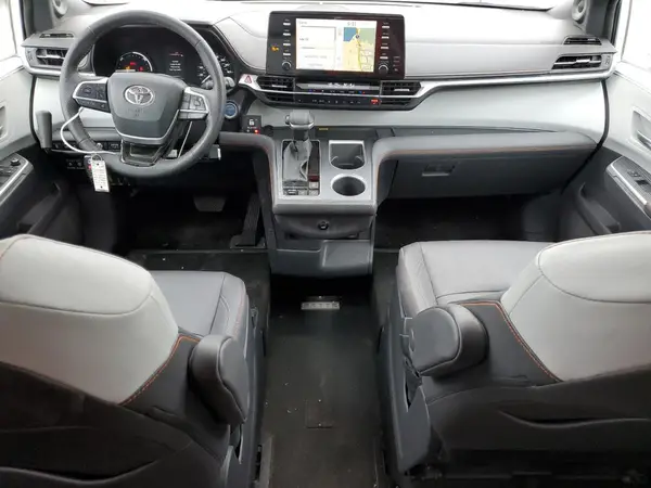 5TDDSKFC7PS089050 2023 TOYOTA SIENNA - Image 8