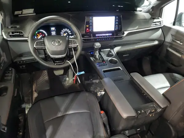 5TDDSKFC7PS100127 2023 TOYOTA SIENNA - Image 8