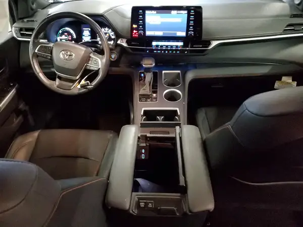 5TDDSKFC7RS119103 2024 TOYOTA SIENNA - Image 8