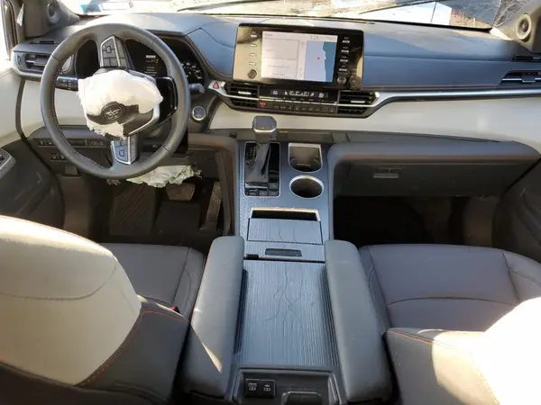 5TDDSKFC9PS082391 2023 TOYOTA SIENNA - Image 8