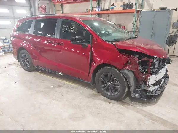 5TDDSKFC9SS206541 2025 TOYOTA SIENNA - Image 1