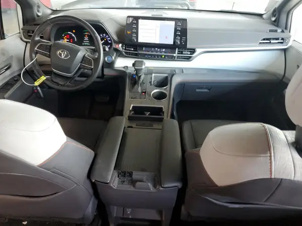 5TDDSKFCXMS015701 2021 TOYOTA SIENNA - Image 8