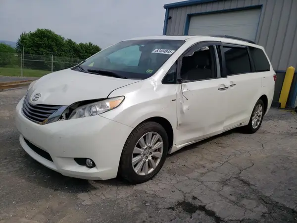 5TDDZ3DC0HS169103 2017 TOYOTA SIENNA - Image 1