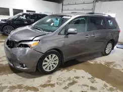5TDDZ3DC0HS179694 2017 TOYOTA SIENNA