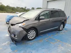 5TDDZ3DC0HS188413 2017 TOYOTA SIENNA