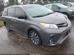 5TDDZ3DC0JS190992 2018 TOYOTA SIENNA