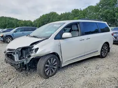 5TDDZ3DC0JS194749 2018 TOYOTA SIENNA