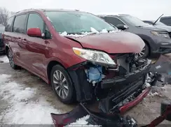 5TDDZ3DC0JS196050 2018 TOYOTA SIENNA