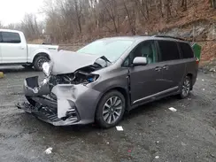 5TDDZ3DC0JS198798 2018 TOYOTA SIENNA