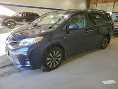 5TDDZ3DC0JS201599 2018 TOYOTA SIENNA