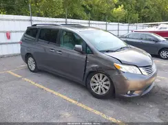 5TDDZ3DC1HS163584 2017 TOYOTA SIENNA