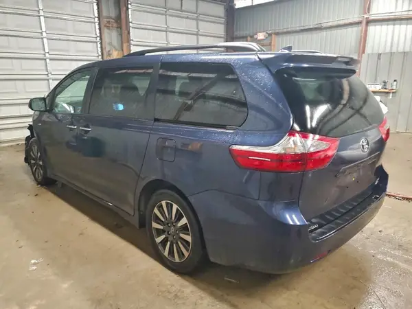 5TDDZ3DC1LS230208 2020 TOYOTA SIENNA - Image 2