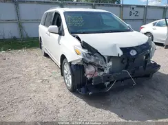 5TDDZ3DC2HS146678 2017 TOYOTA SIENNA