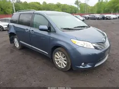 5TDDZ3DC2HS171807 2017 TOYOTA SIENNA