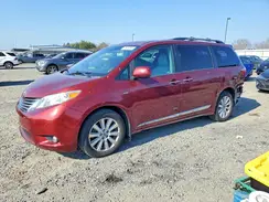 5TDDZ3DC2HS174156 2017 TOYOTA SIENNA