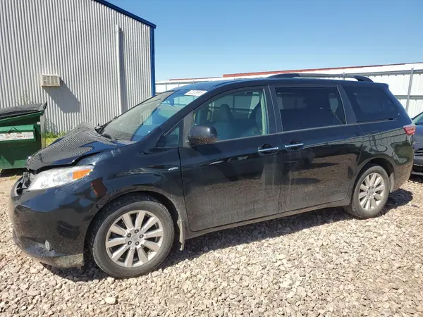 5TDDZ3DC2HS174898 2017 TOYOTA SIENNA - Image 1