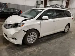 5TDDZ3DC2HS176280 2017 TOYOTA SIENNA