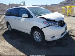 5TDDZ3DC2HS177977 2017 TOYOTA SIENNA