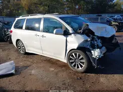 5TDDZ3DC2JS193635 2018 TOYOTA SIENNA