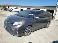 5TDDZ3DC2JS195045 2018 TOYOTA SIENNA