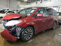 5TDDZ3DC2KS217031 2019 TOYOTA SIENNA