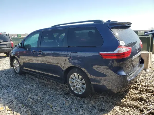 5TDDZ3DC2LS231982 2020 TOYOTA SIENNA - Image 2